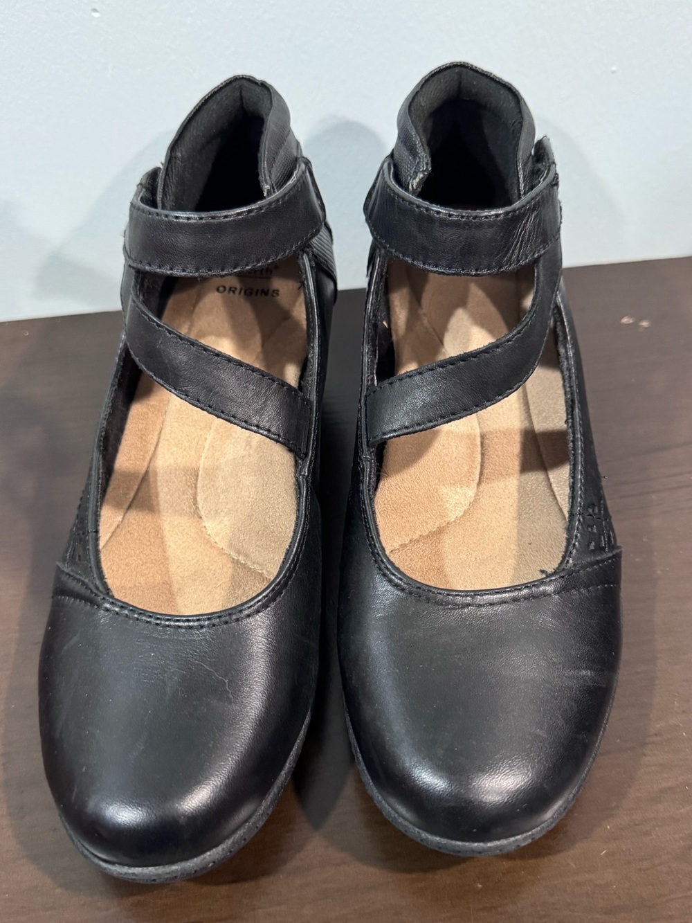 Earth Origins Black Mary Jane Heels with Dual Straps